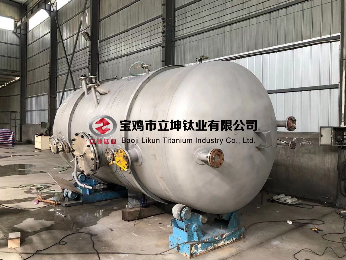 1615821159839436.jpg 鈦換熱器